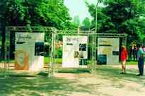 Application exposition